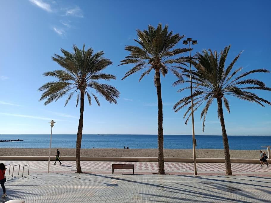 Estupendo Piso Renovado A 30 Metros De La Playa