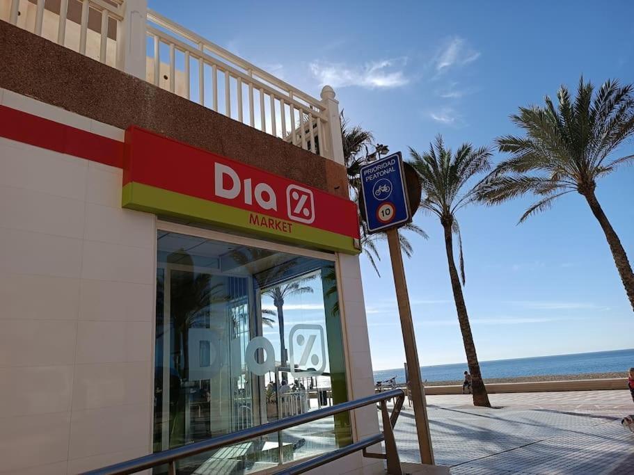 Apartment Estupendo Piso Renovado A 30 Metros De La Playa Almeria