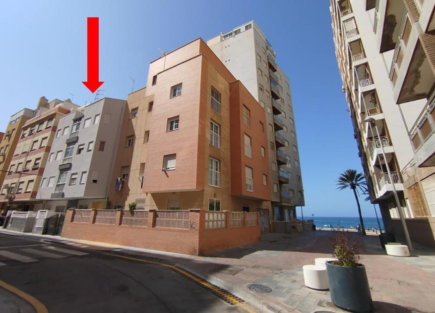 Estupendo Piso Renovado A 30 Metros De La Playa Appartement Almería